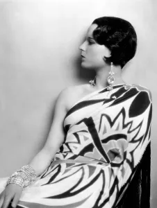 Chandelier Earrings Prints: Louise Brooks, ca. late 1920s
