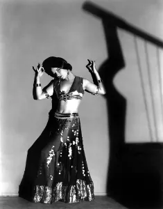 Louise Brooks as a Denishawn dancer, circa 1923
