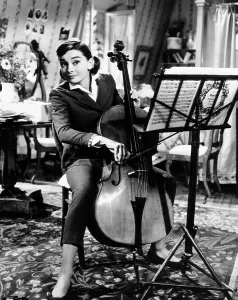 Images Dated 27th November 2013: LOVE IN THE AFTERNOON, Audrey Hepburn, 1957