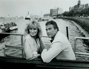 Linda Prints: THE LOVE BOAT, from left, Linda Evans