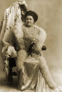Diva Prints: Luisa Tetrazzini (1871-1940), Italian coloratura soprano and international opera star