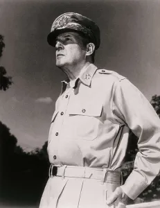 MAC ARTHUR, Douglas (1880-1964). AISA/Everett Collection**US SALES ONLY**