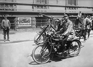 Police Prints: Machine gun mounted on a two man motorcycle, c. 1920 in New York City (BSLOC_2018_1_176)