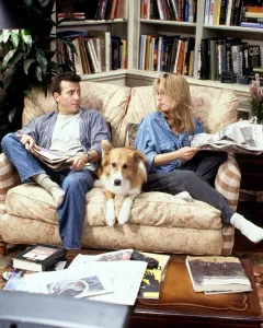 Bnc Cd Prints: MAD ABOUT YOU, Paul Reiser, Maui the dog (as Murray), Helen Hunt, (1996-Season 4), 1993-99