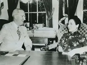 Women Leaders Prints: Madame Chiang Kai-Shek meeting with President Truman at the White House