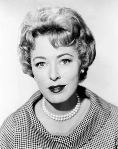 Images Dated 19th March 2015: MADISON AVENUE, Eleanor Parker