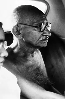 Images Dated 21st March 2007: Mahatma Gandhi, ca 1947. Courtesy: CSU Archives/Everett Collection