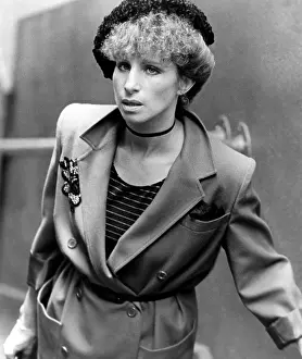 Barbra Prints: THE MAIN EVENT, Barbra Streisand, 1979, Warner Bros./courtesy Everett Collection