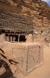 Mali Prints: MALI. MOPTI. Ireli. Cliffs of Bandiagara. AISA/Everett Collection**US SALES ONLY**