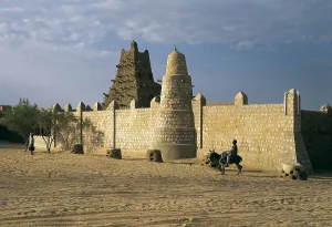 World Heritage Prints: MALI. TIMBUKTU. Tombouctou. Djinguereber Mosque or Great Mosque (14th c)