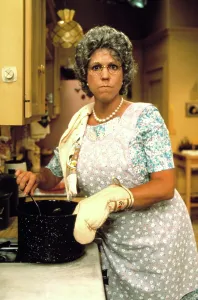 Tv Series Prints: MAMA'S FAMILY, Vicki Lawrence, 1983-90