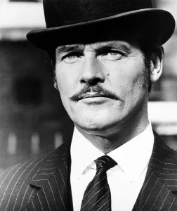 Images Dated 3rd April 2015: THE MAN WHO HAUNTED HIMSELF, Roger Moore, 1970