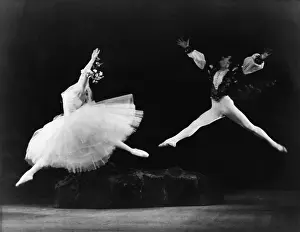Alexis Prints: Margot Fonteyn (1919-1991), and Alexis Rossine in a scene from the Sadlers Wells Ballet production of Giselle
