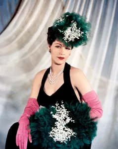 Red Lipstick Prints: MARIA MONTEZ, c. 1940s