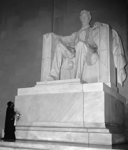 Marian Prints: Marian Anderson before the sculpture of Lincoln
