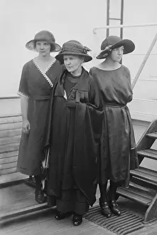 Physicists Prints: Marie Curie, with her daughters Irene Joliot-Curie and Eva Curie