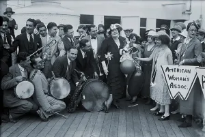 August Prints: Marie Dressler (1868-1934)