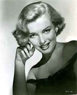 1409mam Prints: Marilyn Monroe in LOVE NEST, 1951. - Photo: Courtesy Everett Collection