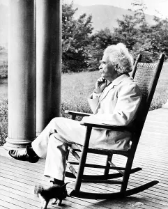 Everett Site Prints: Mark Twain. Courtesy: CSU Archives / Everett Collection