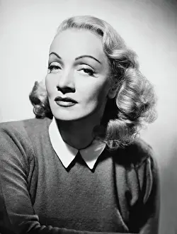 Images Dated 10th July 2018: Marlene Dietrich, 1946