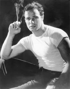 T Shirt Prints: MARLON BRANDO, portrait from A STREETCAR NAMED DESIRE, 1951