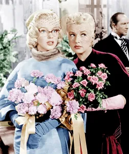 Images Dated 4th January 2012: HOW TO MARRY A MILLIONAIRE, from left: Marilyn Monroe