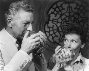 Images Dated 14th April 2008: Mary Martin (1913-1990) and Ezio Pinza (1892-1957)