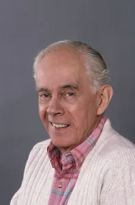 Sequel Prints: AFTER MASH, (aka AfterMASH), Harry Morgan, (1984), 1983-85