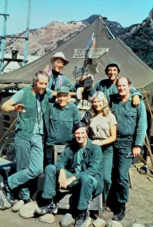 : MASH, (aka M*A*S*H), clockwise from bottom center: Alan Alda
