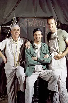 Alan Prints: MASH, (aka M*A*S*H*), from left, Harry Morgan, Alan Alda, Mike Farrell, (1975), 1972-1983