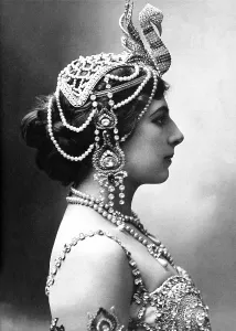 Spying Prints: Mata Hari, exotic dancer, was executed in 1917 as a WW1 German Spy