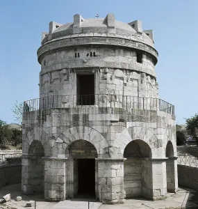 6th C Prints: Mausoleum of Theodoric. 6th c. ITALY