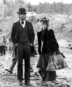 Luggage Prints: MCCABE AND MRS. MILLER, Warren Beatty, Julie Christie, 1971