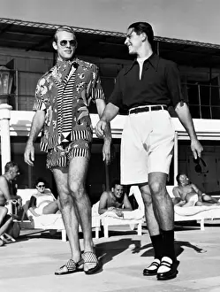 Shorts Prints: Men wearing the latest beach fashions