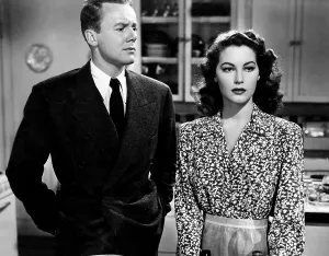 Images Dated 4th September 2013: THREE MEN IN WHITE, from left, Ava Gardner, Van Johnson, 1944
