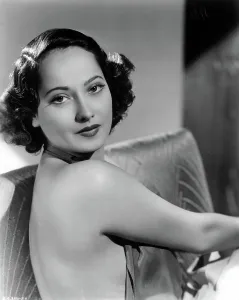 Bare Back Prints: Merle Oberon, 1936