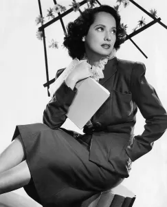 Oberon Prints: Merle Oberon, 1945