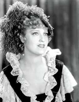 2019 Prints: THE MERRY WIDOW, Jeanette MacDonald, 1934