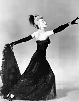 Movpor15 Prints: THE MERRY WIDOW, Lana Turner (in a gown by Helen Rose), 1952