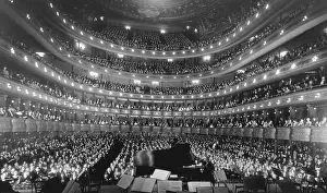 Theater Prints: Metropolitan Opera House during a concert by pianist Josef Hoffmann