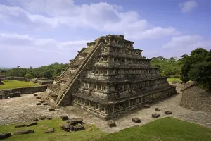 El Tajin Prints: MEXICO. VERACRUZ. El Tajn. The Nichos Pyramid