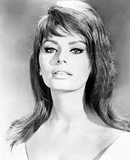 THE MILLIONAIRESS, Sophia Loren, 1960, TM & Copyright 20th Century Fox Film Corp./courtesy Everett Collection
