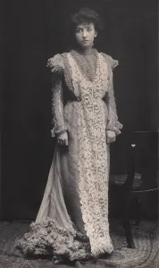 August Prints: Minnie Maddern Fiske (1865-1932)