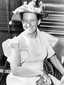Minnie Pearl (1912-1996), American comedian, circa, 1950s. Courtesy: CSU Archives/Everett Collection