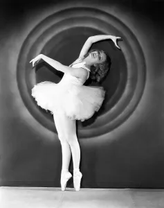 Dancer Prints: Miriam Hopkins, 1932