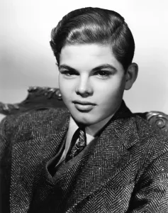 MISS ANNIE ROONEY, Dickie Moore, 1942