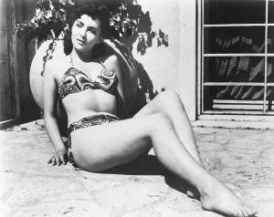 Lollobrigida Prints: MISS ITALIA, Gina Lollobrigida, 1950