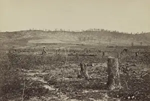 Tennessee Prints: Missionary Ridge is seen in the distance