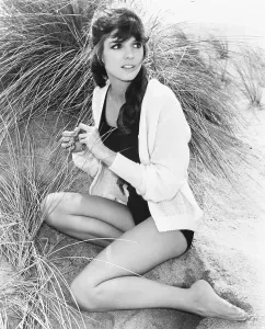 Ross Prints: MISTER BUDDWING, Katharine Ross, 1966