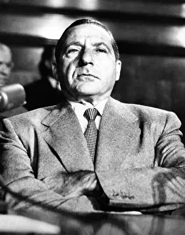 Mob boss, Frank Costello in the witness chair